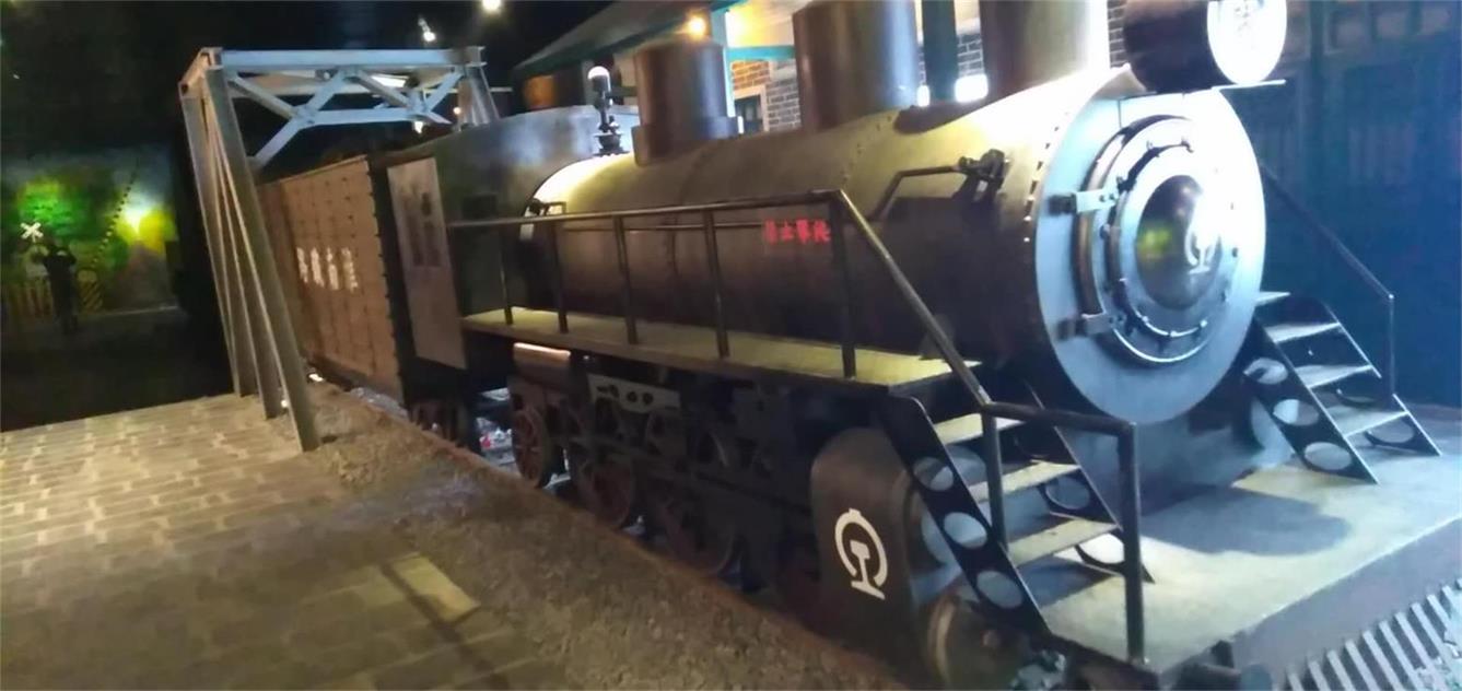 陆良县蒸汽火车模型